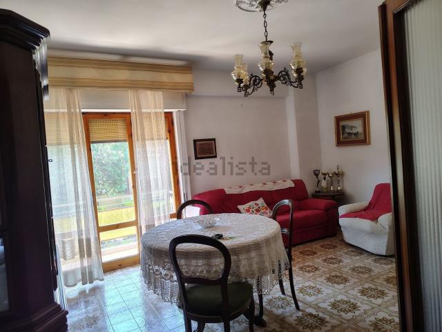 Appartamento in vendita di 115 m² in Via Sant&apos Anna