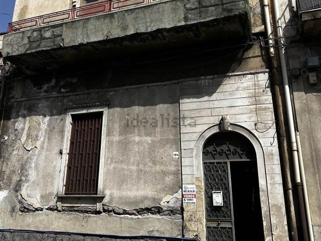 Appartamento in vendita di 115 m² in Via Santa Maria della Catena, 104