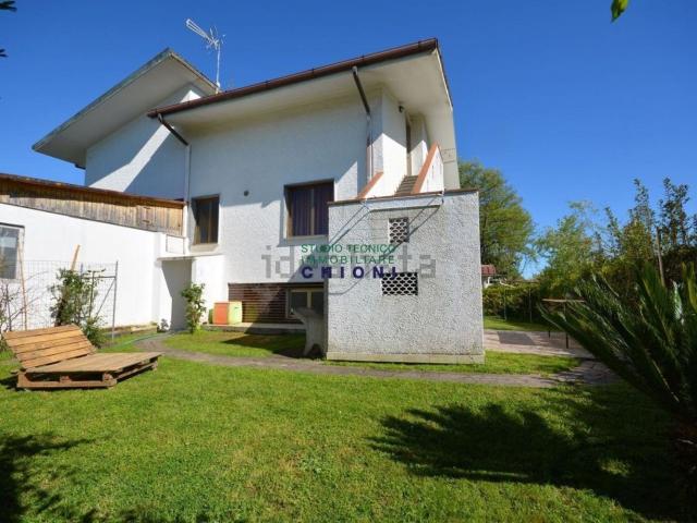 Appartamento in vendita di 115 m² in Via Silcia, 18