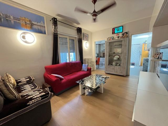 Appartamento in vendita di 115 m² in Via Sperello Aureli, 34