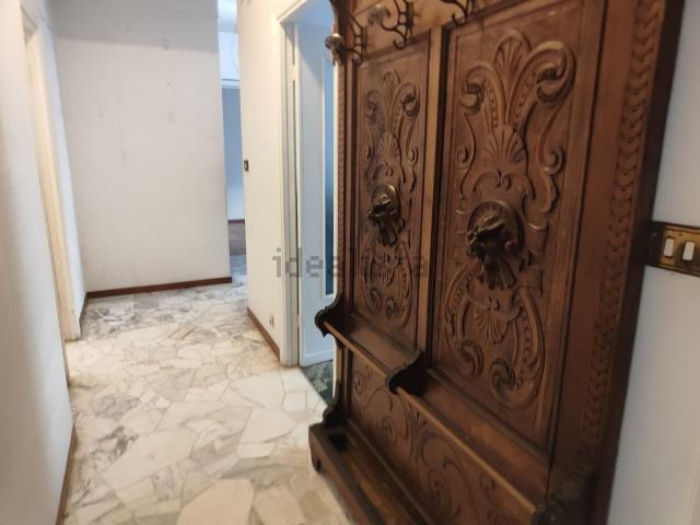 Appartamento in vendita di 115 m² in Via Sturla