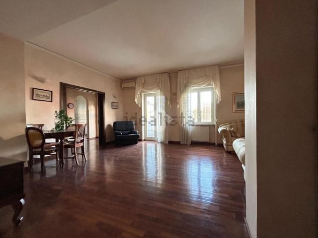 Appartamento in vendita di 115 m² in Via Panebianco, 416