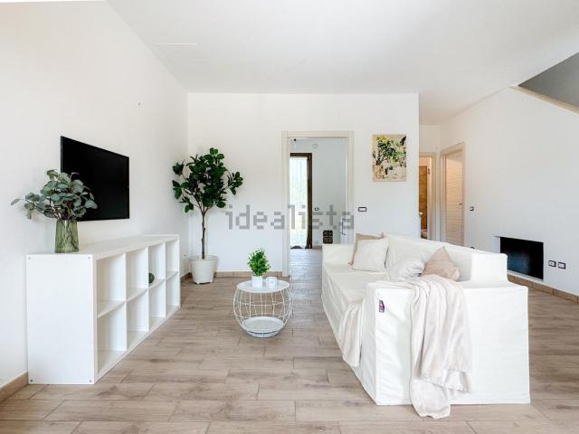 Appartamento in vendita di 115 m² in Via Paolo Borsellino