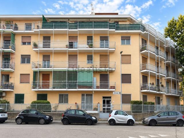Appartamento in vendita di 115 m² in Via Paolo Rivolta, 23