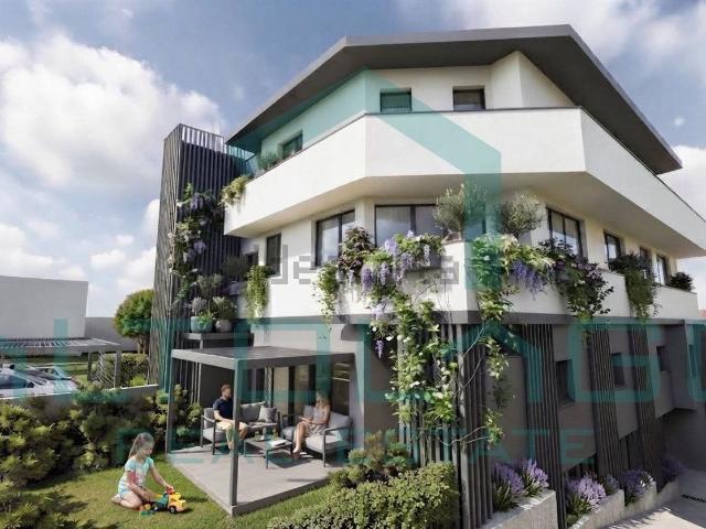 Appartamento in vendita di 115 m² in Via Papa Giovanni XXIII