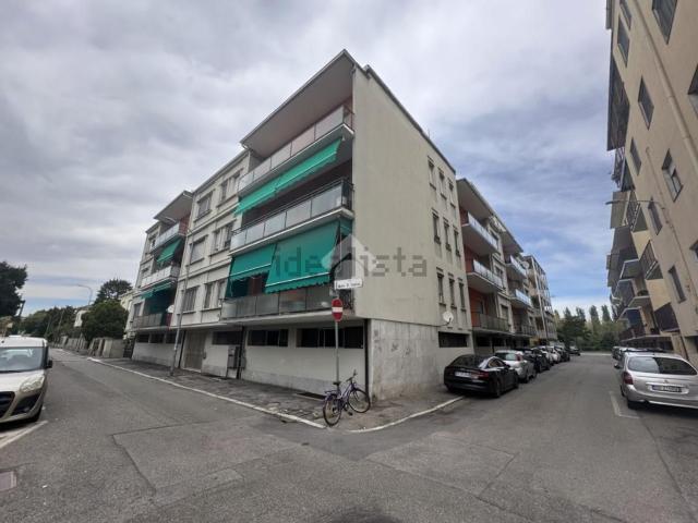 Appartamento in vendita di 115 m² in Via Pietro Verri, 20