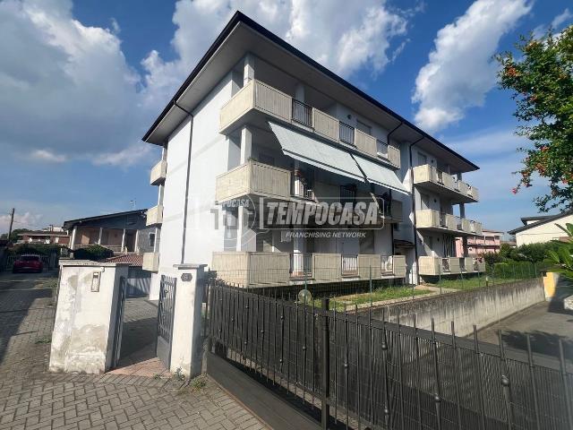 Appartamento in vendita di 115 m² in Via Pigafetta