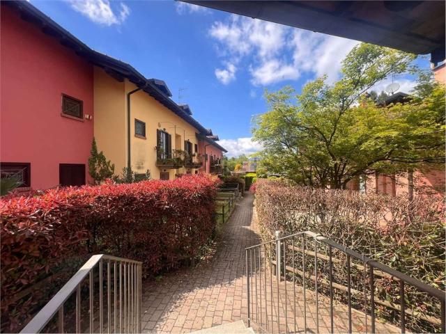 Appartamento in vendita di 115 m² in Via Ronco, 2