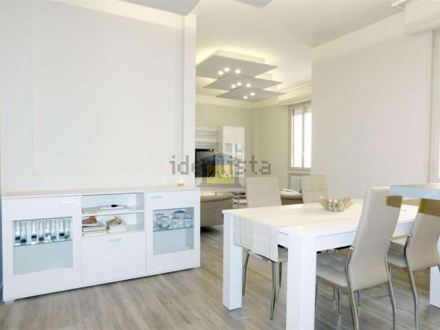 Appartamento in vendita di 115 m² in Via Rossetti, 4