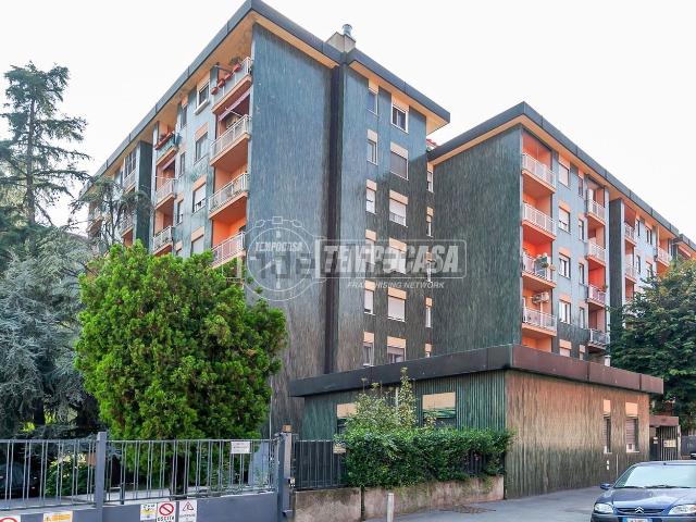 Appartamento in vendita di 115 m² in Via Rho, 8
