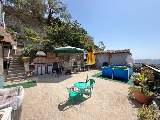 Appartamento in vendita di 115 m² in Via Ripa Alta, 33