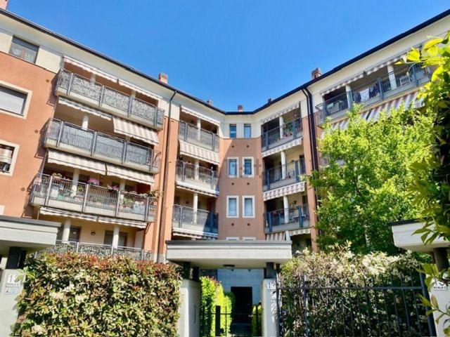 Appartamento in vendita di 115 m² in Via Torino