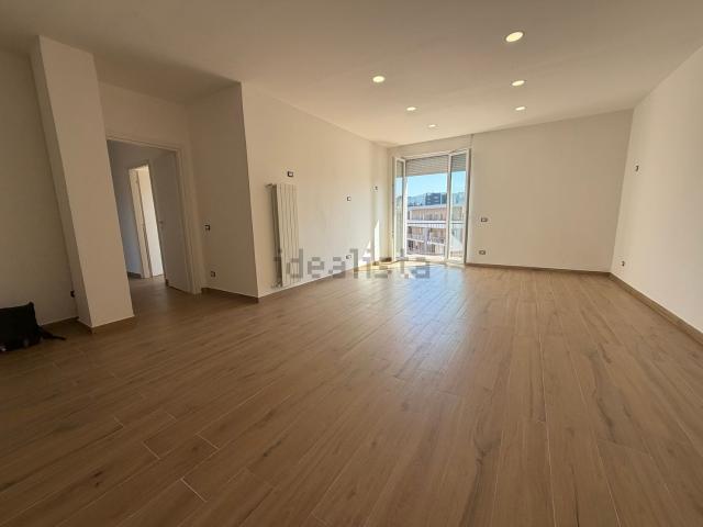 Appartamento in vendita di 115 m² in Via Tagliamento, 273