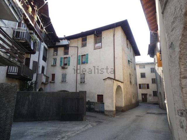 Appartamento in vendita di 115 m² in Via Trento, 72
