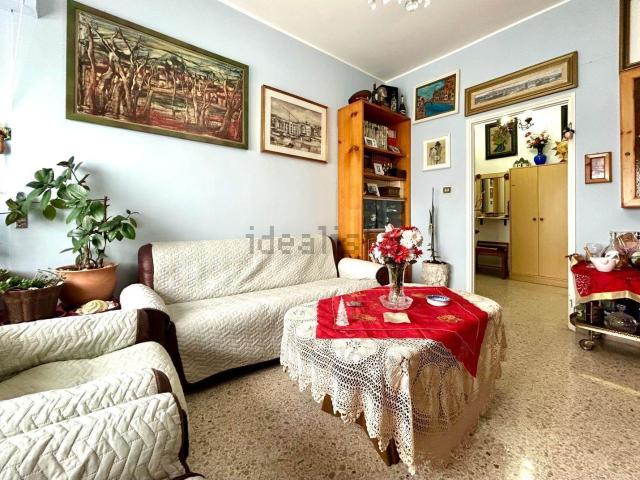 Appartamento in vendita di 115 m² in Via V. Bellisario, 25