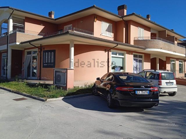 Appartamento in vendita di 115 m² in Via Valeria, 2