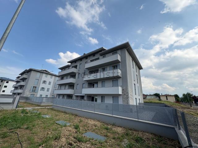 Appartamento in vendita di 115 m² in Via Vandelli