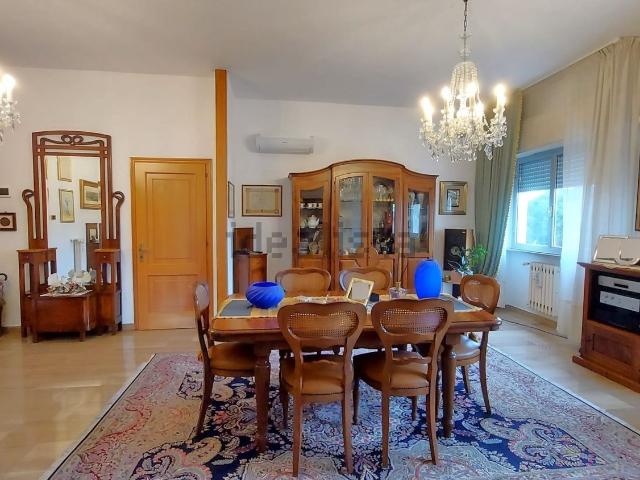 Appartamento in vendita di 115 m² in Via Venezia, 70