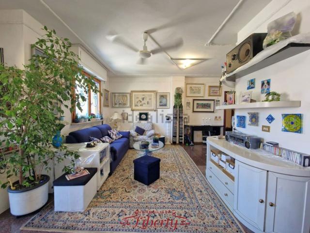 Appartamento in vendita di 115 m² in Via VIII Marzo