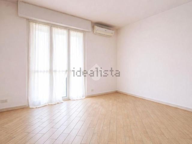 Appartamento in vendita di 115 m² in Via Vincenzo Monti, 19