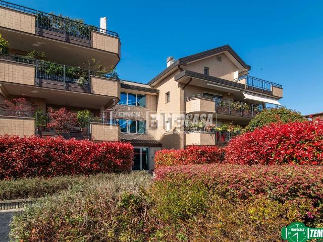 Appartamento in vendita di 115 m² in Via Vismara