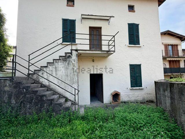 Appartamento in vendita di 115 m² in Via XXV Aprile, 23