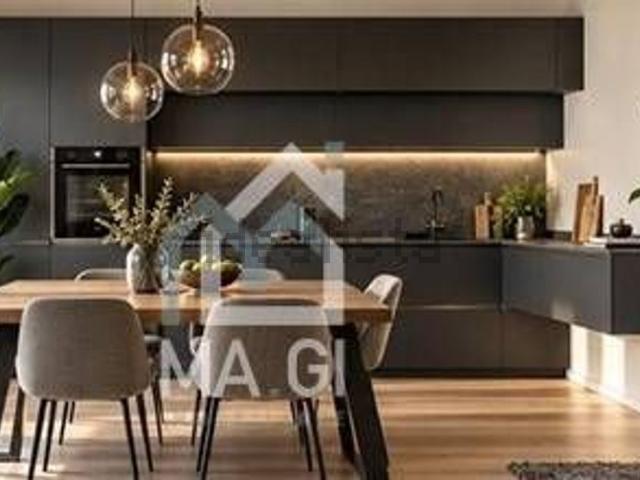Appartamento in vendita di 115 m² in Via XXV Aprile