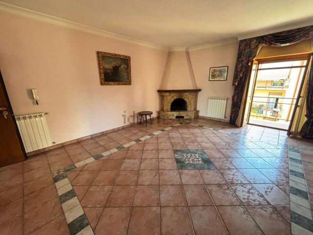 Appartamento in vendita di 115 m² in Via Zandonai