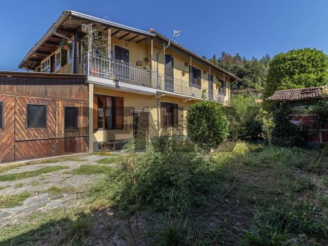 Appartamento in vendita di 115 m² in Viale Varallo, 113