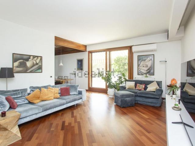 Appartamento in vendita di 115 m² in Viale Abruzzi, 2