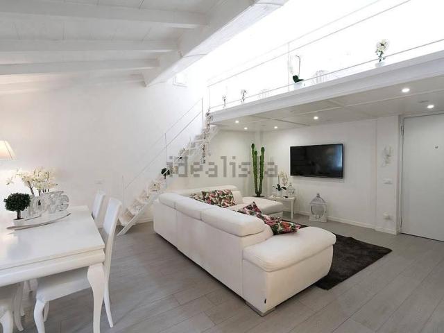 Appartamento in vendita di 115 m² in Viale Eugenio Chiesa