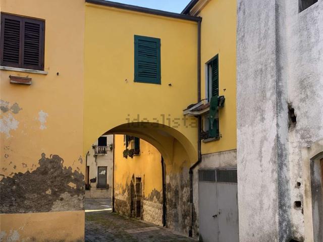 Appartamento in vendita di 115 m² in Vico Vittorio Alfieri