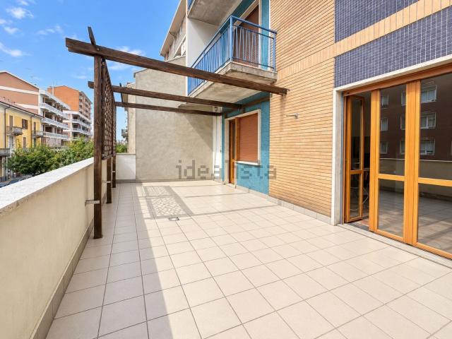 Appartamento in vendita di 115 m² in Corso Marcello Prestinari, 54