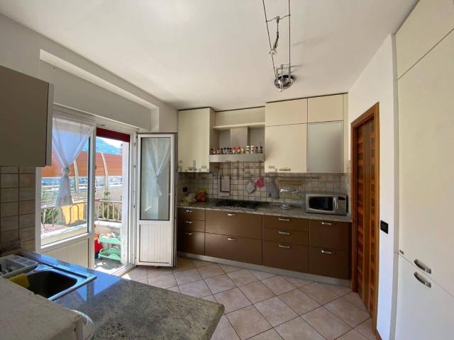 Appartamento in vendita di 115 m² in Corso Michelangelo Buonarroti, 85