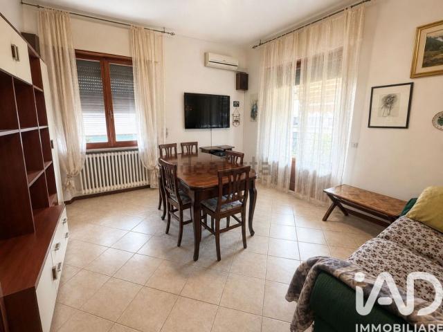 Appartamento in vendita di 115 m² in Località Agazzi