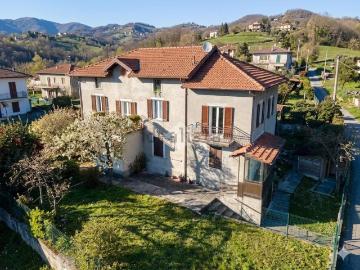 Appartamento in vendita di 115 m² in Località Olgiasca, 1
