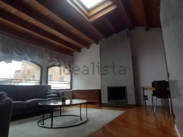 Appartamento in vendita di 115 m² in Piazza Cavalli