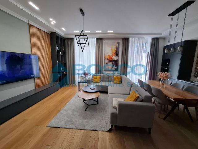 Appartamento in vendita di 115 m² in Via del Prione, 24