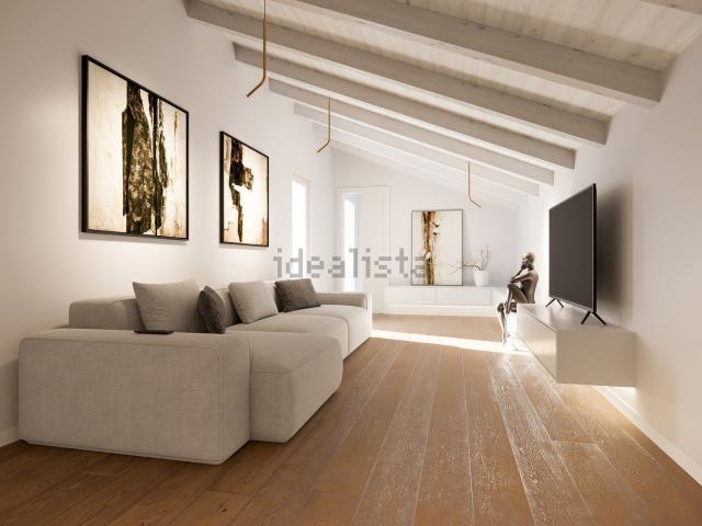 Appartamento in vendita di 115 m² in Piazza Giuseppe Garibaldi, 9