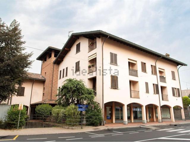 Appartamento in vendita di 115 m² in Piazza Piave, 2