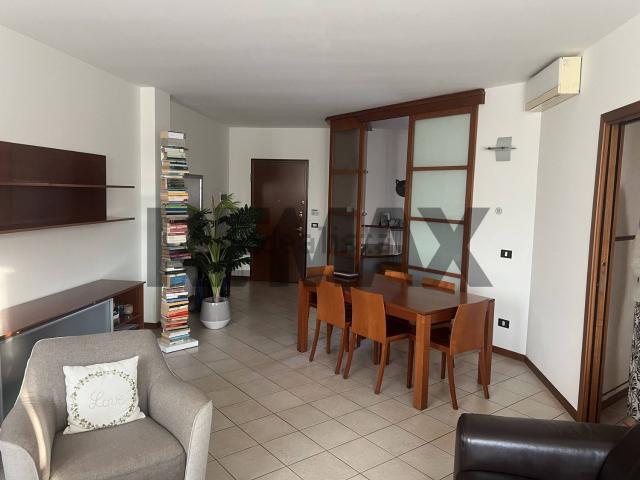Appartamento in vendita di 115 m² in Piazza Vittorio Veneto, 13