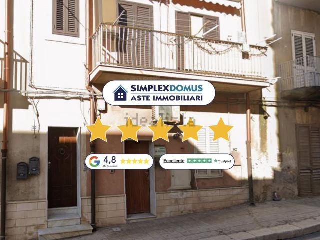 Appartamento in vendita di 116 m² in Via Amerigo Vespucci