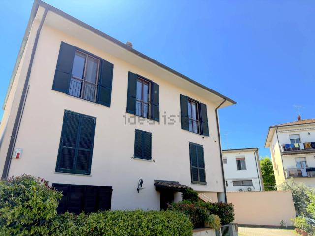 Appartamento in vendita di 116 m² in Via Aldo Capitini, 8