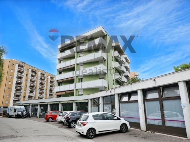 Appartamento in vendita di 116 m² in Via Aldo Schmid, 16
