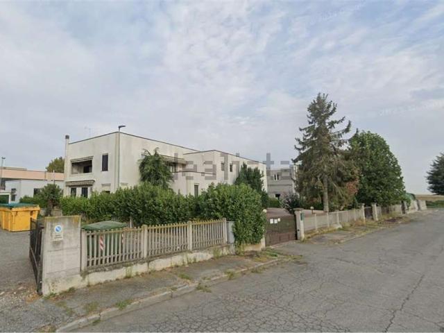 Appartamento in vendita di 116 m² in Via Artigiani, 15