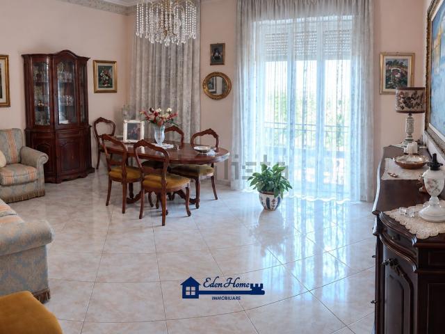 Appartamento in vendita di 116 m² in Via Archimede, 151
