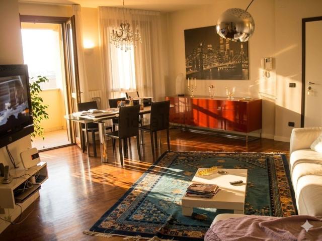 Appartamento in vendita di 116 m² in Via Gattalupa