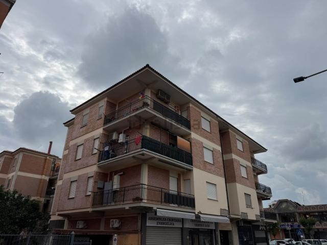 Appartamento in vendita di 116 m² in Via Giulio Cesare, 79