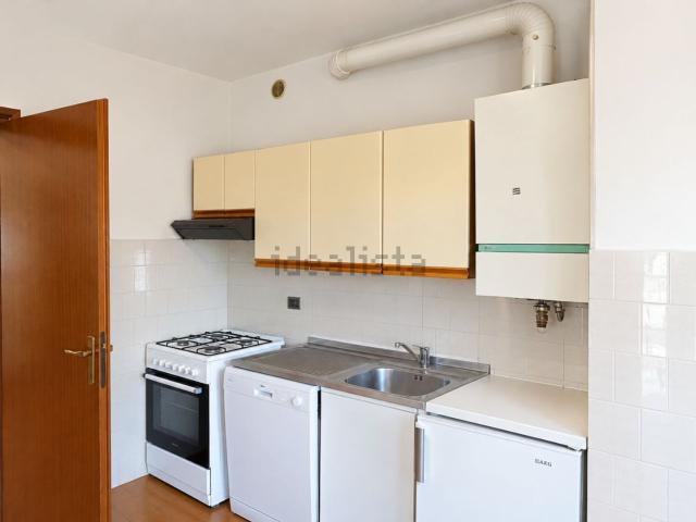 Appartamento in vendita di 116 m² in Via Vittime di Strà