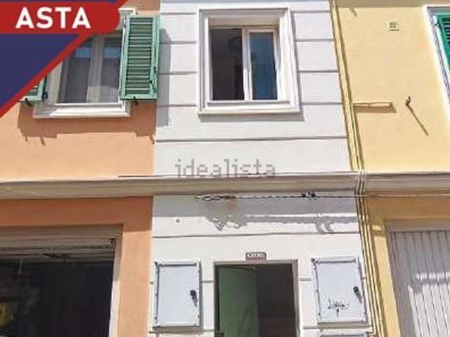 Appartamento in vendita di 116 m² in Via Giuseppe Garibaldi, 36